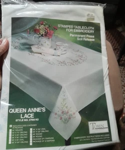 Vintage Tobin Stamped Tablecloth For Embroidery Queen Anne's Lace 58" Round - Picture 1 of 4