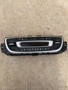 Renault Megane III original Heizungsbetätigung Klimabedienteil 275100007R Bj2010 - Bild 1 von 3