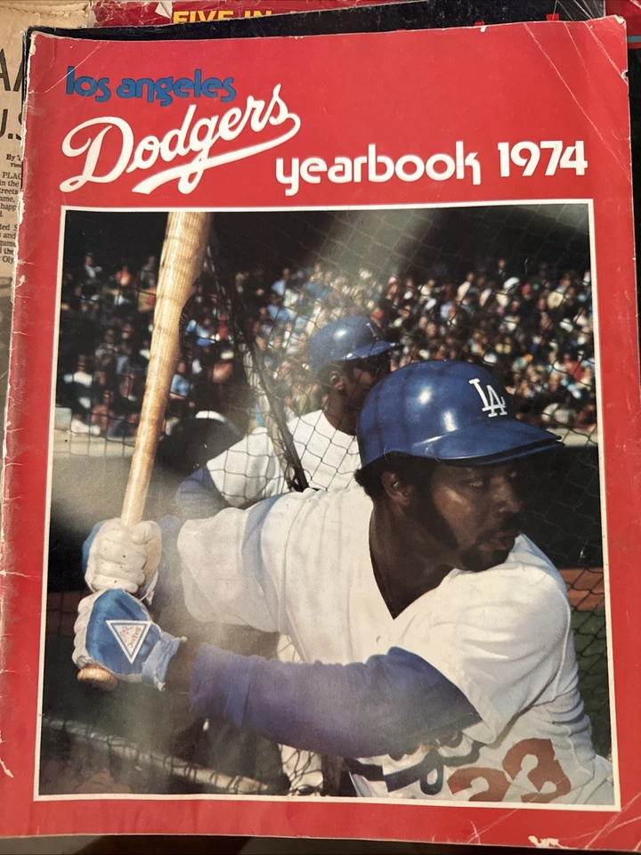 1974 LOS ANGELES DODGERS Yearbook JIM WYNN Steve GARVEY Ron Cey LOPES Don SUTTON - Image 1 of 3