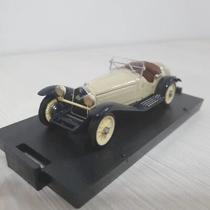 1/43 Coche car auto Alfa romeo 2300 Stradale crema/azul Brumm - Imagen 1 de 5