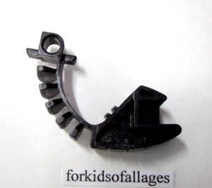 Lego Bionicle schwarz Teil 32578: Tohunga Krallenarm - Bild 1 von 2