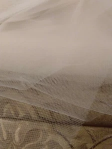 3yds X 66" IVORY ILLUSION VEILING POLYESTER - Picture 1 of 1