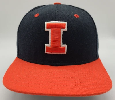 Illinois Fighting Illini Black New Era 59Fifty Fitted Size 7 1/4 Low Profile Hat - Image 1 of 4