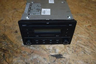 Original VW Fox 5Z0035152E RCD200 Radio Autoradio CD  - Bild 1 von 2