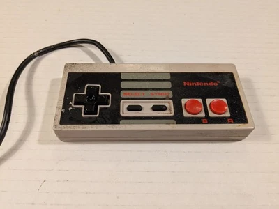 Controlador OEM Nintendo Mini NES Edición Clásica CLV-002 Auténtico Probado Funciona Foto 1 de 4