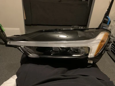 Faro LED lado conductor izquierdo Volvo XC60 2021-2023 OEM Foto 1 de 4