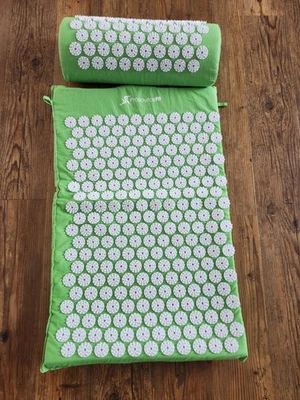 Alfombra Shatki Prosource Fit con reposacabezas en verde. Usado en excelente estado. Foto 1 de 4