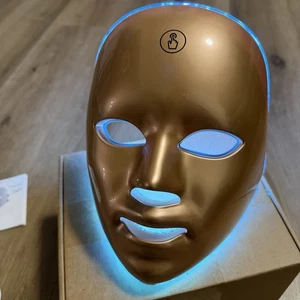 7 Color LED LIGHT THERAPY FACIAL MASK-Skin Rejuvenation Anti-Aging-New-USB Power - Picture 1 of 16