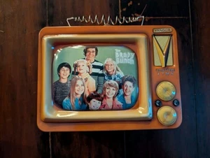 The Brady Bunch TV 1999 Metal Collectible Lunchbox - Picture 1 of 5