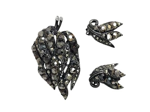 Hollycraft Schwarz Metallic Strass Brosche und Clip Ohrringe Set - Bild 1 von 4