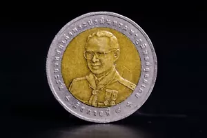 10 Baht -King Rama IX B.E.2548 2005 Thai Amulet Real Rare collectible - Picture 1 of 2