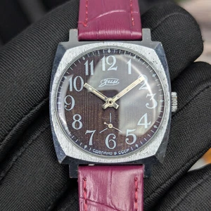 Reloj Pulsera ZIM 2602 Vintage (POBEDA) Clásico 2602 15 Joyas URSS ЗИМ Años 80 - Imagen 1 de 7