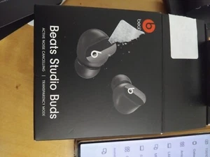Beats Studio Buds True Wireless Bluetooth Ohrhörer (defekt) verbindet sich nicht - Bild 1 von 2