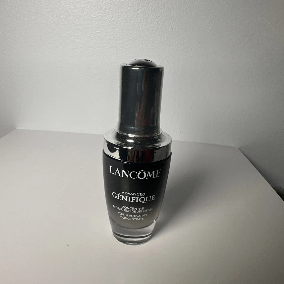 Suero concentrado activador juvenil Lancome Advanced Genifique 1,0 oz 30 ml Foto 1 de 1