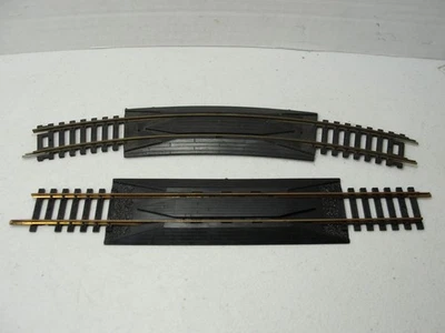 Vintage ATLAS HO Snap track Rerailer Streight and Curve - Image 1 of 3