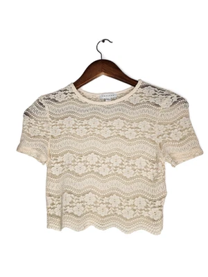 Camiseta de bebé Topshop de encaje elástico en marfil talla 4 Foto 1 de 4