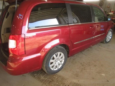 二手天线适合:2013 年克莱斯勒 Town & Country A 级 — 第 1/4 张图片