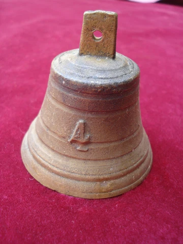 19TH C BRASS HOUSE SERVANT CALL BELL SIZE NUMBER 4 Cover