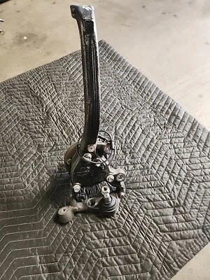 Dodge Charger Challenger Scat Pack SRT 2015-2023 eje delantero derecho buje nudillero Foto 1 de 4