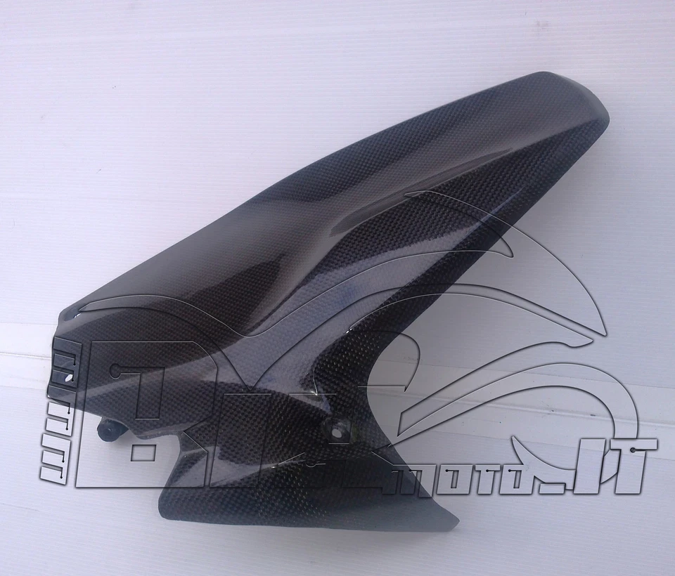 PARAFANGO POSTERIORE DUCATI 1199 - 1199 S - 1199 R PANIGALE CARBONIO - NUOVO Foto 1 de 1