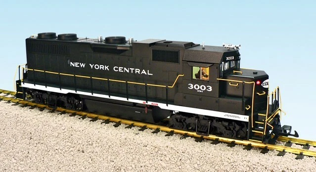 USA Trains G Scale GP38-2 Diesel Loco R22227 New York Central - Black - Image 1 of 1