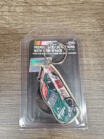 DALE EARNHARDT JR #88 AMP ENERGY NASCAR PREMIUM ACRYLIC MIRROR KEY CHAIN RING 08 Cover