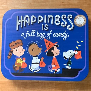 Hallmark Halloween Peanuts Wall Plaque Snoopy Happiness Is 9” X 7.5” Very Rare - Picture 1 of 6