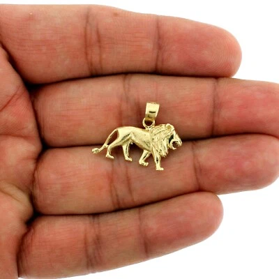 Colgante de león con corte de diamante de oro amarillo real de 10 quilates para hombre, dije de oro de 10 quilates Foto 1 de 4