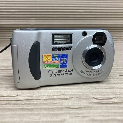 Sony Digital Camera Cybershot DSC-P31 2.0MP Silver - Tested - Image 1 of 4