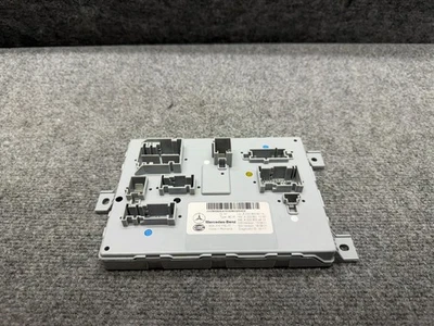 MERCEDES W205 C63 C63S C43 C300 GLC63 GLC43 AMG SAM SIGNAL CONTROL MODULE OEM - Image 1 of 4