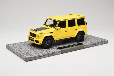 107032402 Mercedes G-Class Brabus 850 6.0 Widestar G63 W463 Electric Beam Yellow - Bild 1 von 4