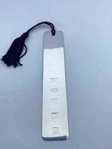 Marcador largo con borla azul en plata de ley con sellos distintivos, 10 cm - Imagen 1 de 8