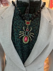 Kette sehr außergewöhnlich mit   Strassensteinen - Bild 1 von 4