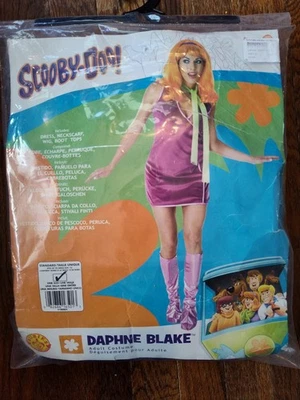 Daphne Scooby Doo One Size Rubie's Adult Halloween Costume Dress w/Wig used - Image 1 of 4