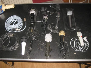 Alte Mikrofone Shure,Telefunken,Grundig und andere insgesamt 9 Stück - Bild 1 von 22