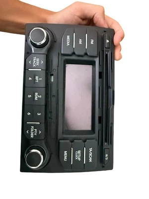 AUTORADIO PER KIA Rio 4° Serie 961701W750CA D3FA EURO 5 (11>) - Immagine 1 di 3