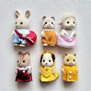 Sylvanian Families Baby Serie 6-teiliges Set selten Vintage Sammlerstück EPOCHE - Bild 1 von 9