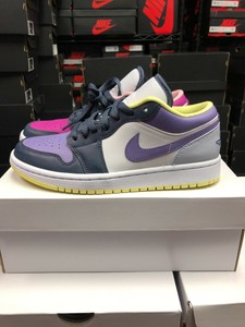 womens purple jordan shoes