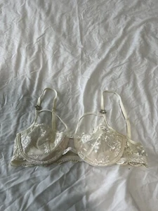 Vintage NBB Bra Size us 32B eu70b White 1/2 Unlined underwired 5F - Picture 1 of 6