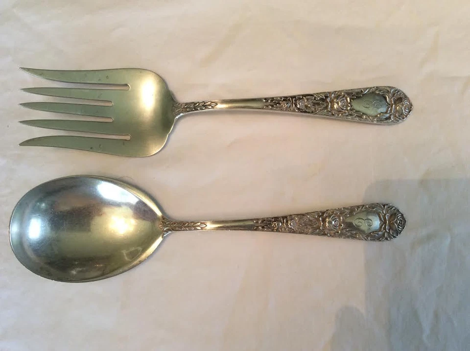 Juego para servir ensaladas "Rosa" plata de ley, S. Kirk & Son (1937) monograma Foto 1 de 3