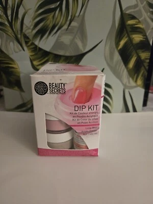 Beauty Secrets Dip Kit Polvo Acrílico Sistema de Color de Uñas Foto 1 de 4
