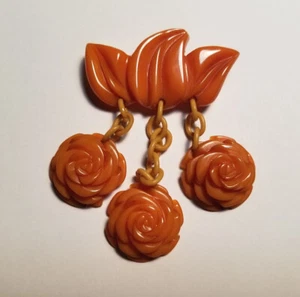 Vinage Heavily Carved BAKELITE Bar Pin Brooch With Dangling Flowers - Picture 1 of 6