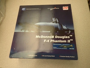 Hobbymaster HA1949 1:72 McDon Douglas F-4D Phantom 433rd TFS Undisplayed - Picture 1 of 24