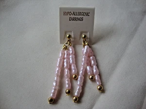 VINTAGE HYPOALLERGEN ROSA SÜSSWASSER REIS PERLENSTRÄNGE OHRSTECKER OHRRING - Bild 1 von 7