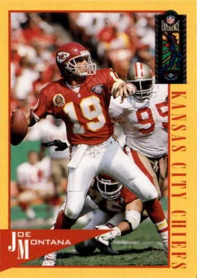 1995 Classic NFL Experience #43 Joe Montana Excellent - Image 1 of 2