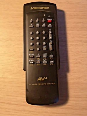 GENUINE ORIGINAL MEMOREX AV4 TV VCR SAT REMOTE CONTROL - Image 1 of 4