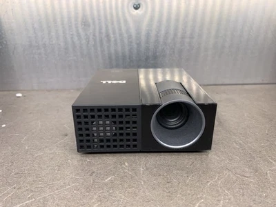 Dell DLP Front Projector Model M109S With Case/Cover - No Adapter - Image 1 of 4