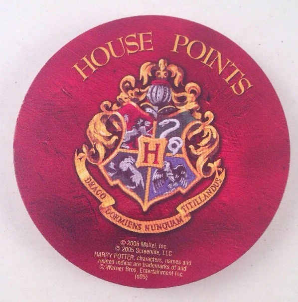 Harry Potter SCENE IT? Game~30 House Points Cards - Image 1 of 1