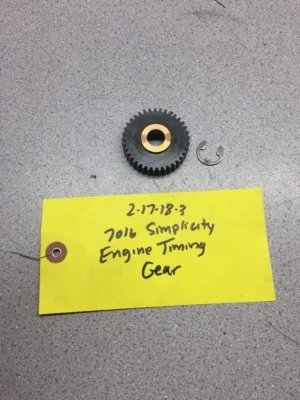 Engranaje de motor Simplicity 7016 Tractor Briggs And Stratton 326431 Foto 1 de 4