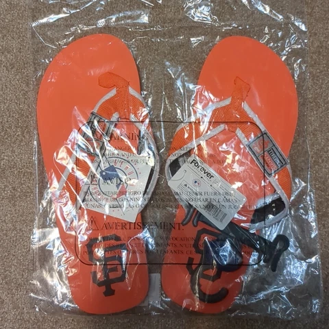 San Francisco Giants-MLB Flip-Flops Open Toe/Shower Sandals/Men's XL,L,M By FOCO Cover
